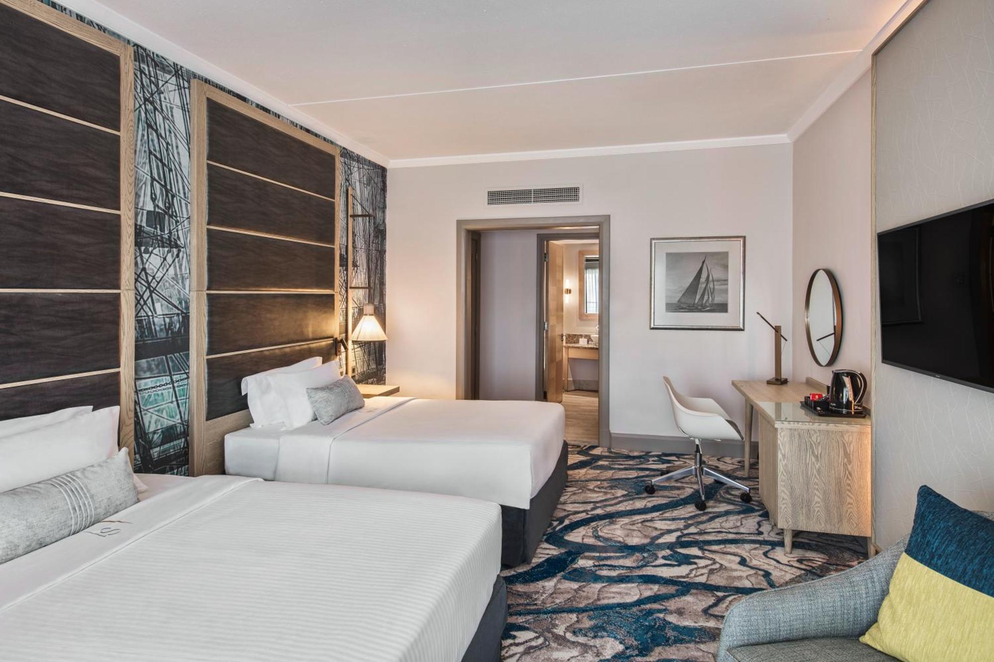 Le Suffren Hotel & Marina Port Louis Dış mekan fotoğraf
